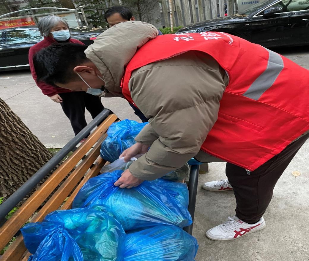 潮州24小时高价回收医保小额(医保小额提取代办600以内)